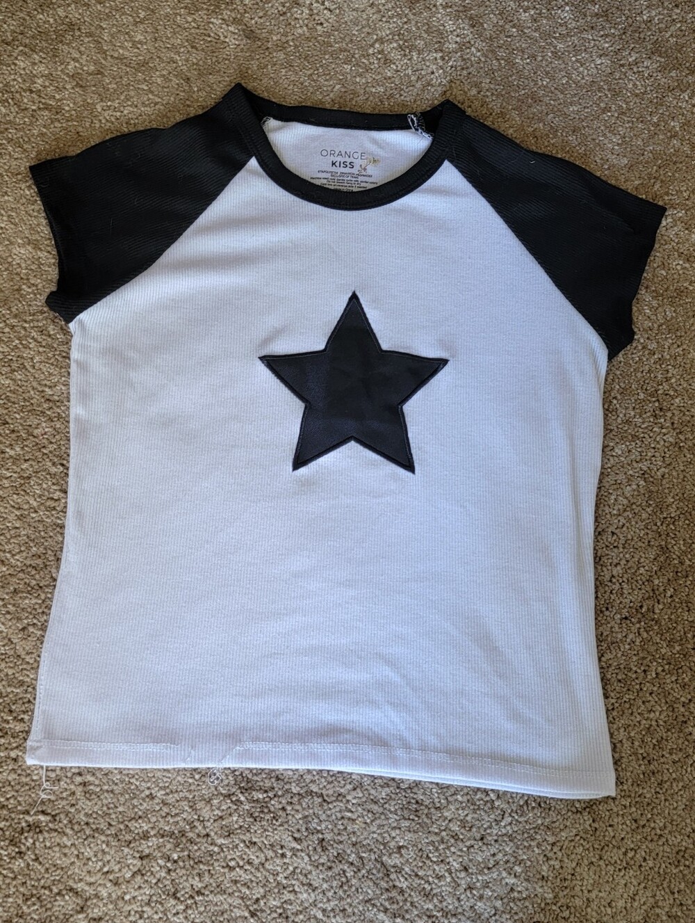 Juniors White Tee with Black Star Large